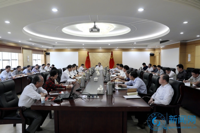 说明:http://www.sdut.edu.cn/_upload/article/images/e0/7c/16258a4b491c81bd051c2aff0a13/91d4167c-8e45-4251-b42b-95fe4fdb6e24.jpg